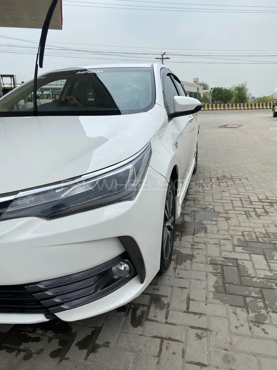 Toyota Corolla 2018 for Sale in Faisalabad Image-1