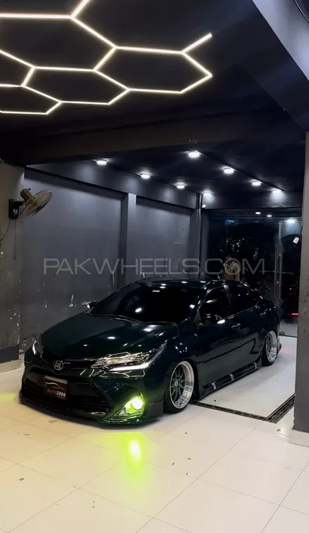 Toyota Corolla 2015 for Sale in Kharian Image-1