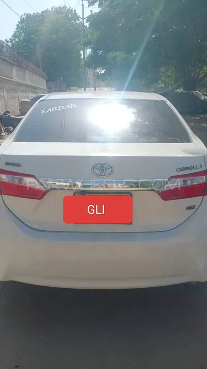 Toyota Corolla 2017 for Sale in Karachi Image-1