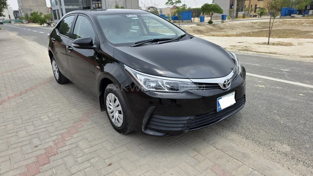 Toyota Corolla 2020 for Sale in Lahore Image-1