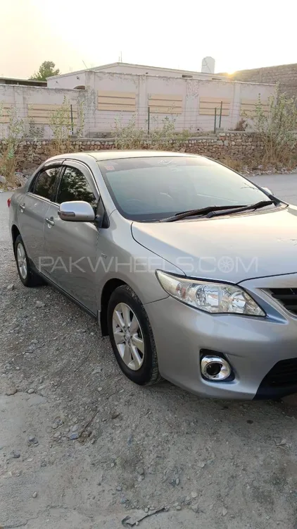 Toyota Corolla 2013 for Sale in Faisalabad Image-1