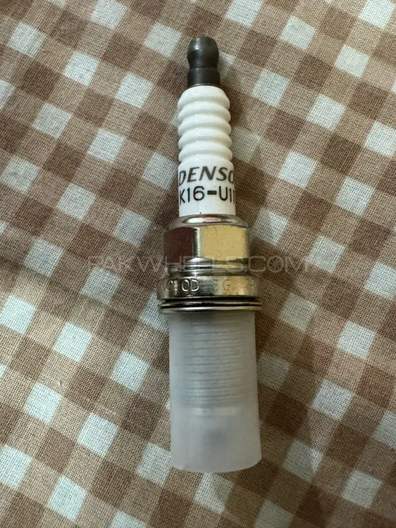 Toyota Corolla Spark plugs XIi,Gli, Altis, grande 2001-2025 model Image-1