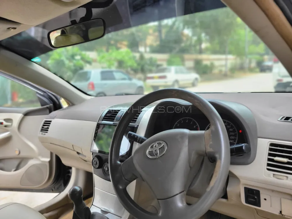 Toyota Corolla 2012 for Sale in Karachi Image-1