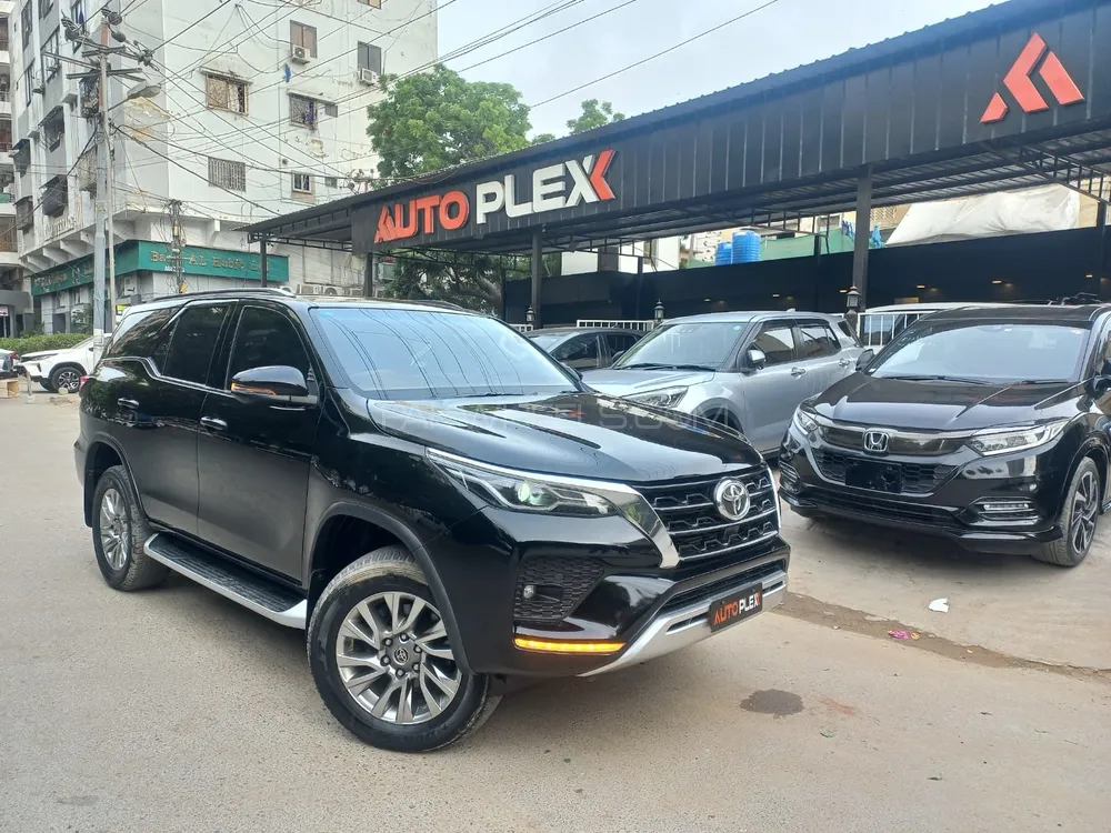 Toyota Fortuner 2022 for Sale in Karachi Image-1