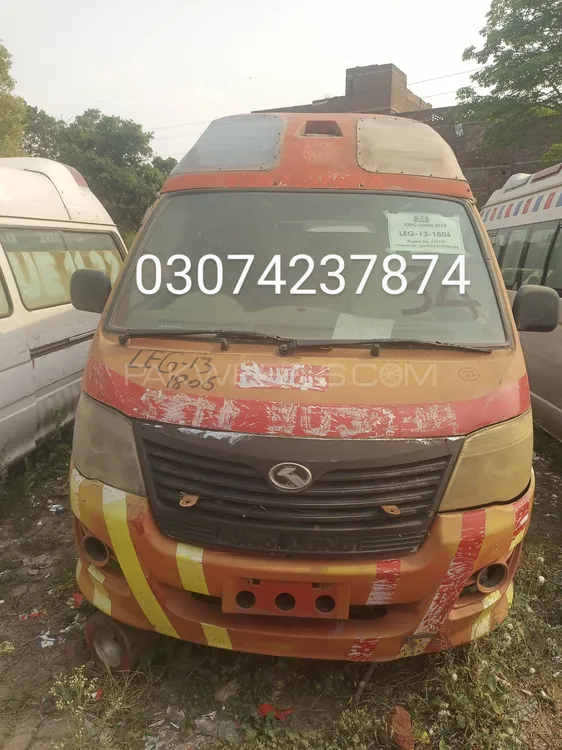 Toyota Hiace 2013 for Sale in Lahore Image-1