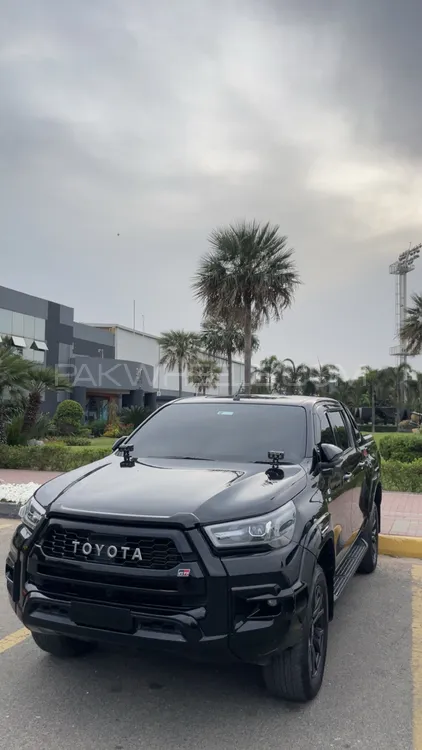 Toyota Hilux 2024 for Sale in Lahore Image-1