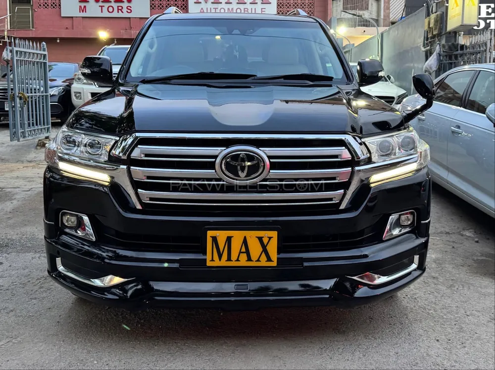 Toyota Land Cruiser 2016 for Sale in Karachi Image-1