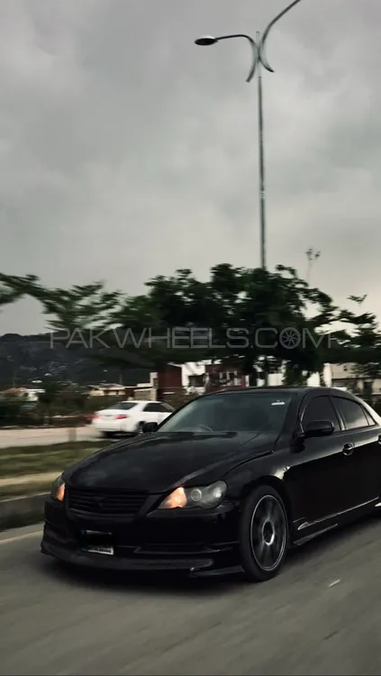 Toyota Mark X 2005 for Sale in Islamabad Image-1