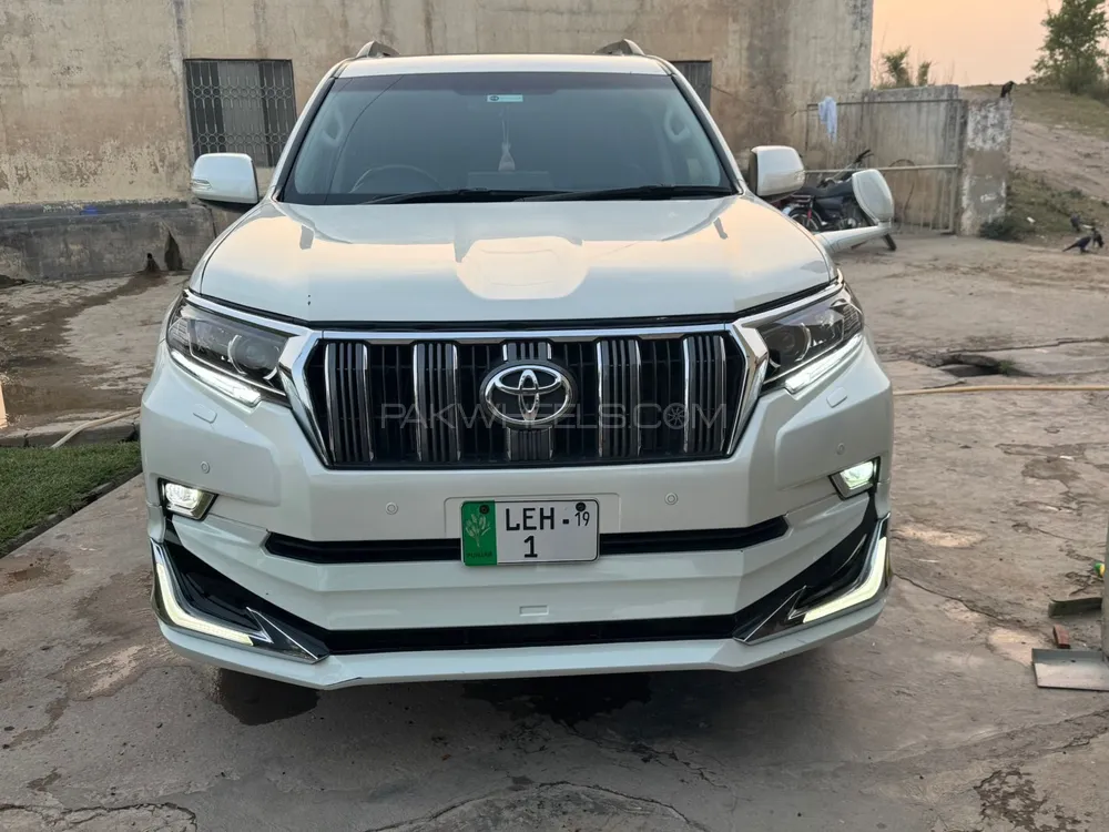 Toyota Prado 2014 for Sale in Jhelum Image-1