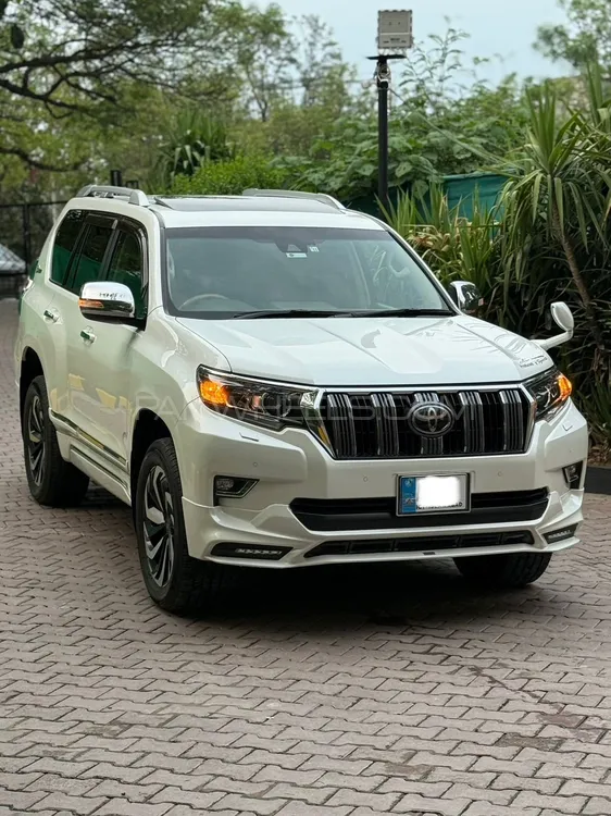 Toyota Prado 2018 for Sale in Islamabad Image-1