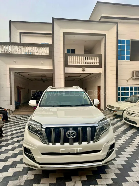 Toyota Prado 2013 for Sale in Islamabad Image-1