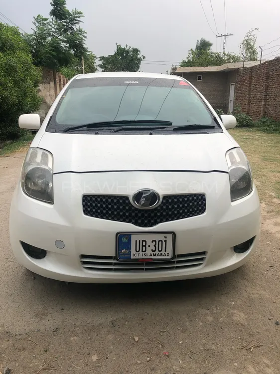 Toyota Vitz 2006 for Sale in Bannu Image-1