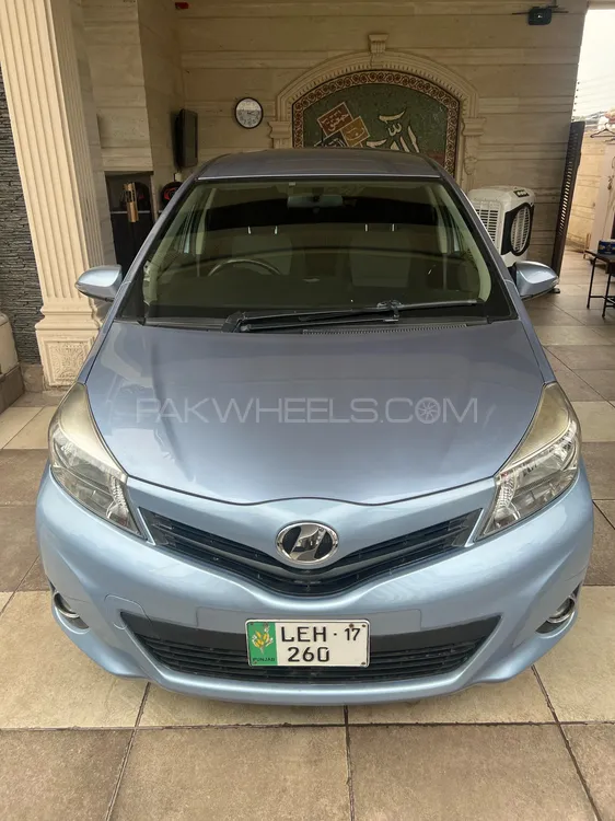 Toyota Vitz 2014 for Sale in Lahore Image-1