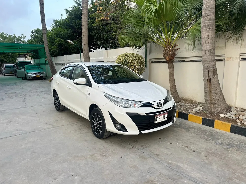 Toyota Yaris Sedan 2021 for Sale in Karachi Image-1