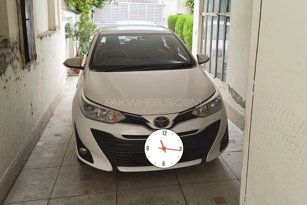Toyota Yaris Sedan 2021 for Sale in Lahore Image-1