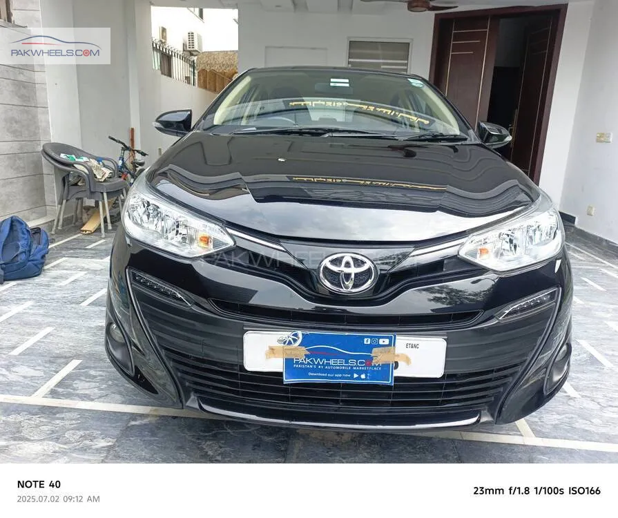 ٹویوٹا یارس سیڈان 2023 for Sale in لاہور Image-1