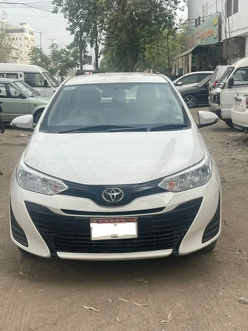 Toyota Yaris Sedan 2021 for Sale in Karachi Image-1