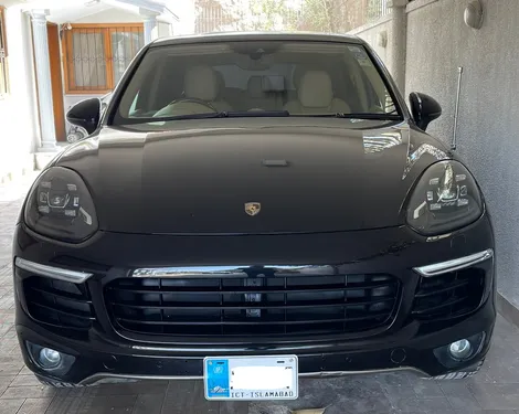 Porsche Cayenne S E-Hybrid Platinum Edition 2016