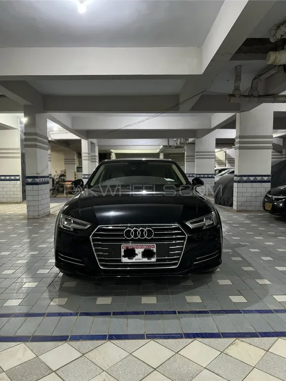 Audi A4 2017 for Sale in Karachi Image-1