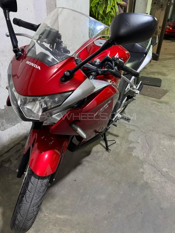 Honda CBR250 RR 2013 for Sale Image-1