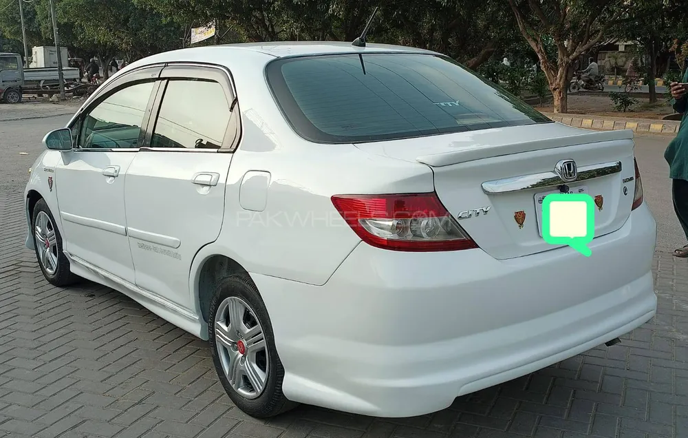 Honda City 2005 for Sale in Lahore Image-1