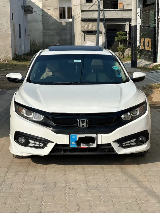 Honda Civic 2017 for Sale in Sialkot Image-1