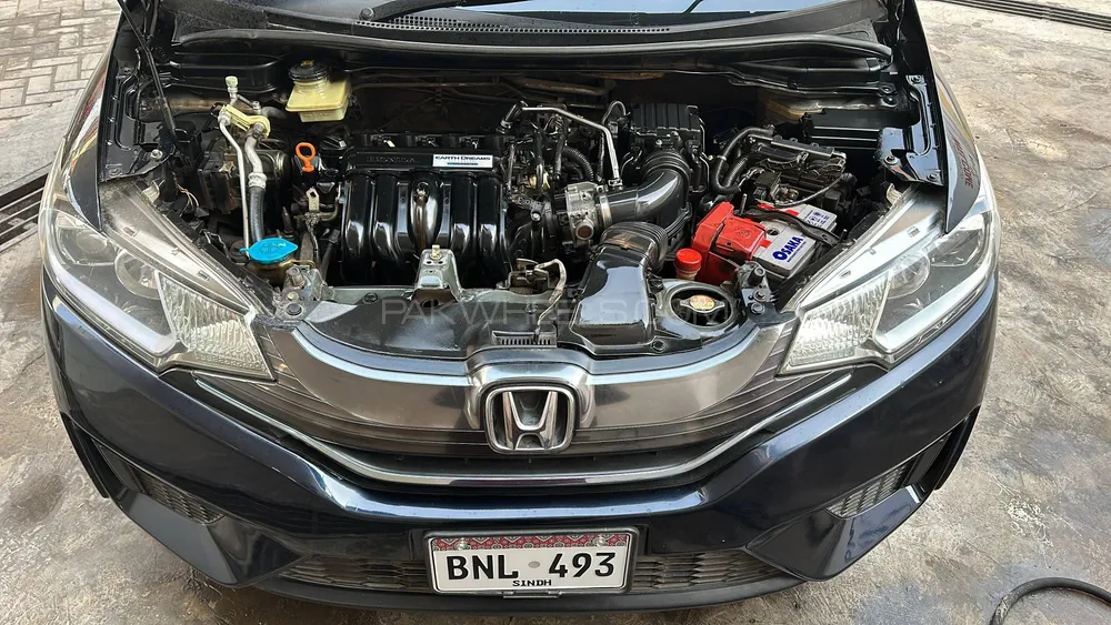 Honda Fit 2016 for Sale in Rahim Yar Khan Image-1