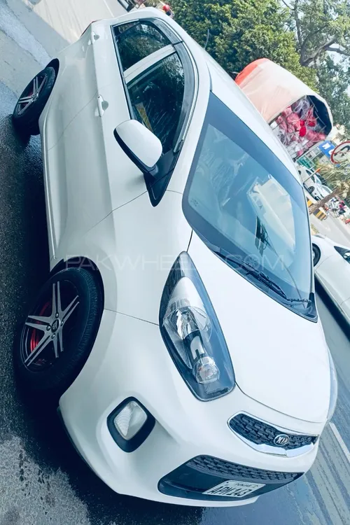 KIA Picanto 2023 for Sale in Lahore Image-1
