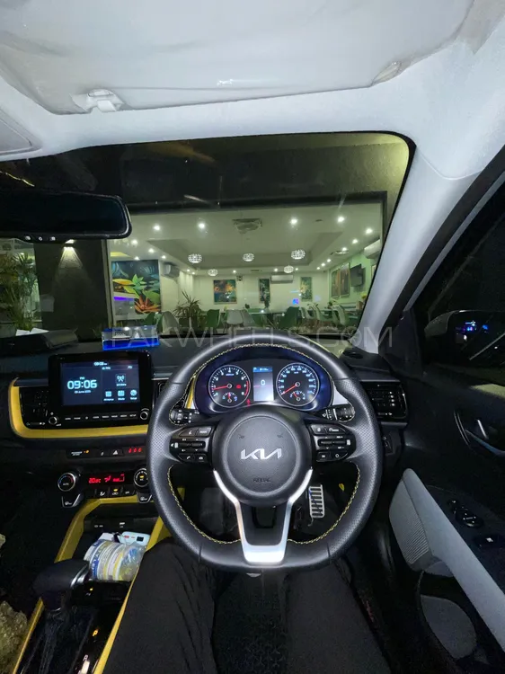 KIA Stonic 2025 for Sale in Lahore Image-1
