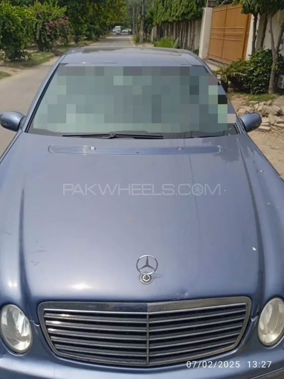 Mercedes Benz E Class 2012 for Sale in Lahore Image-1