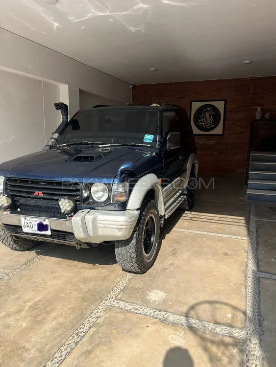 Mitsubishi Pajero 1994 for Sale in Karachi Mitsubishi Pajero 1994 for Sale in Karachi Image-2