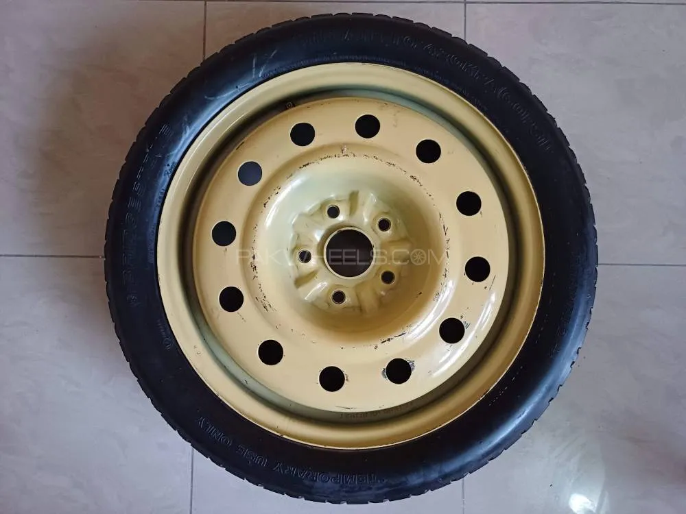 Space Saver Spare Tyre - 17 Inch (5 Nuts) Image-1
