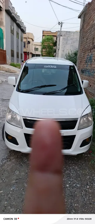 Suzuki Wagon R 2015 for Sale in Islamabad Image-1