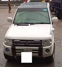 Mitsubishi Pajero Mini 2011 for Sale