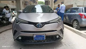 Toyota C-HR G-LED 2017 for Sale