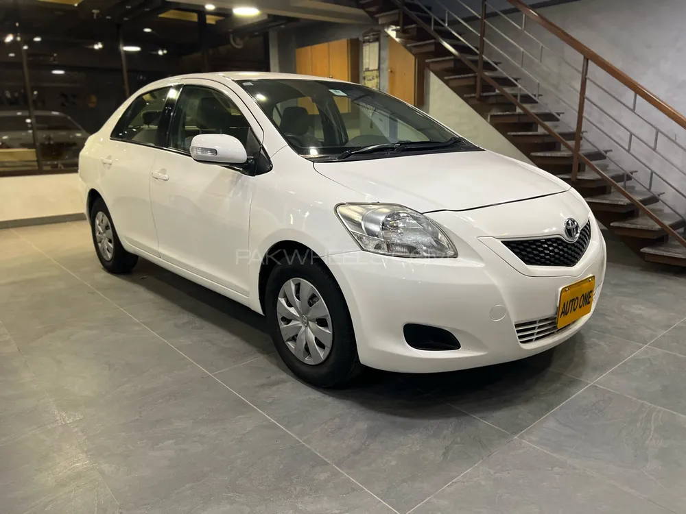 Toyota Belta 2010 for Sale in Karachi Image-1