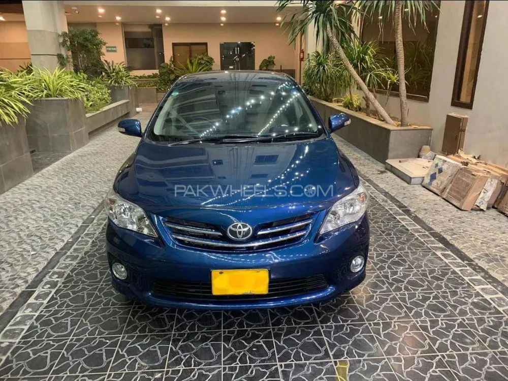 Toyota Corolla 2012 for Sale in Karachi Image-1
