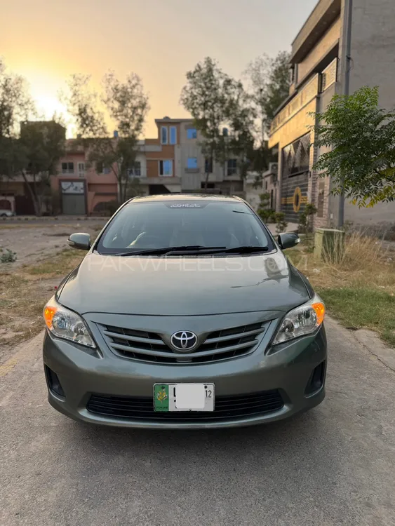 Toyota Corolla 2012 for Sale in Faisalabad Image-1