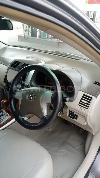 Toyota Corolla 2010 for Sale in Mian Wali Image-1