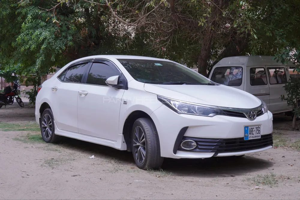 Toyota Corolla 2020 for Sale in Multan Image-1