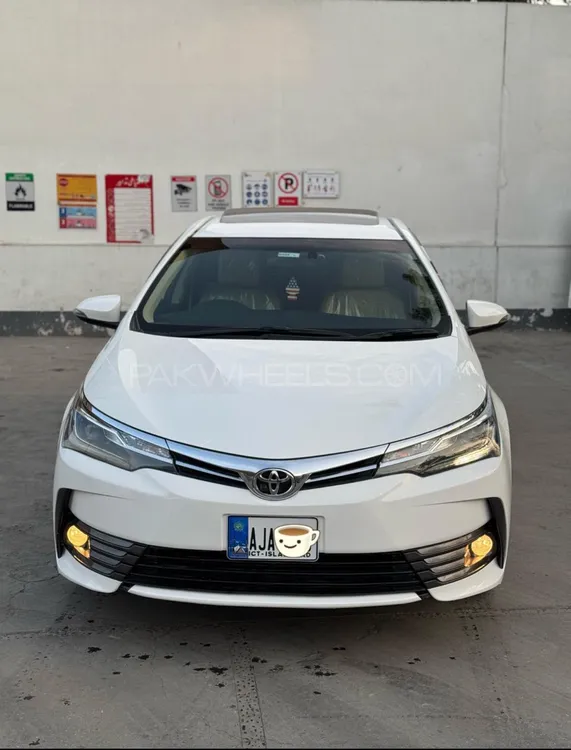 Toyota Corolla 2018 for Sale in Peshawar Image-1