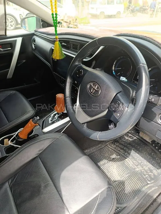 Toyota Corolla 2024 for Sale in Karachi Image-1