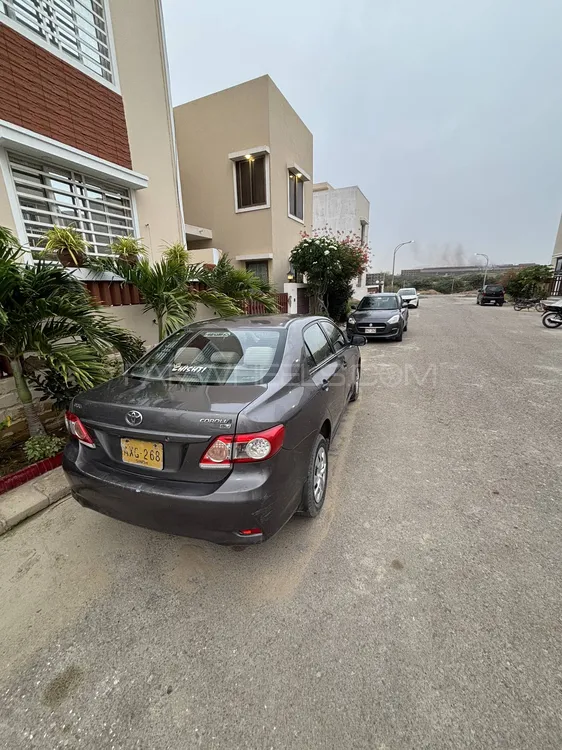 Toyota Corolla 2012 for Sale in Karachi Image-1