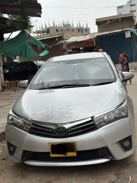 Toyota Corolla 2017 for Sale in Karachi Image-1
