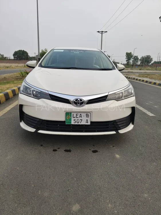 Toyota Corolla 2018 for Sale in Lahore Image-1