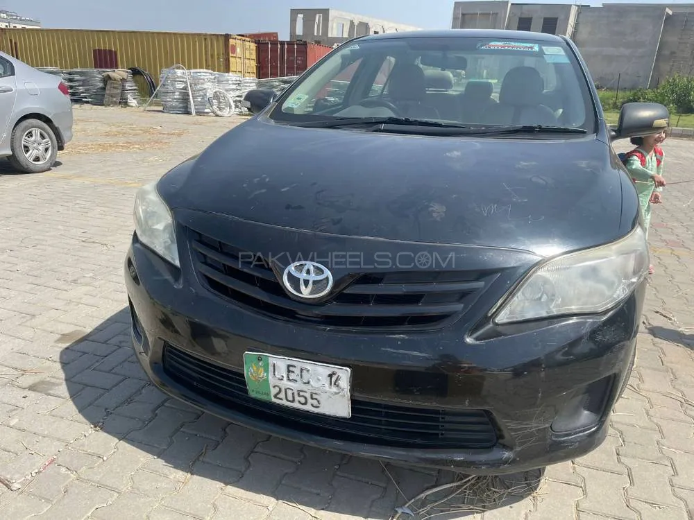 Toyota Corolla 2014 for Sale in Lahore Image-1