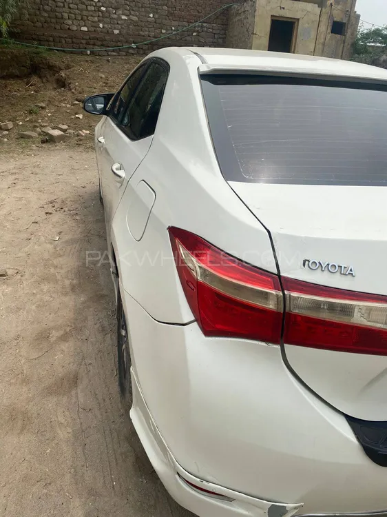 Toyota Corolla 2016 for Sale in Mandi bahauddin Image-1