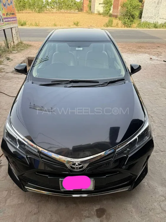 Toyota Corolla 2019 for Sale in Gujranwala Image-1