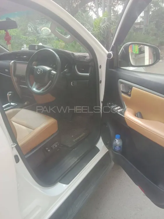 Toyota Fortuner 2018 for Sale in Karachi Image-1
