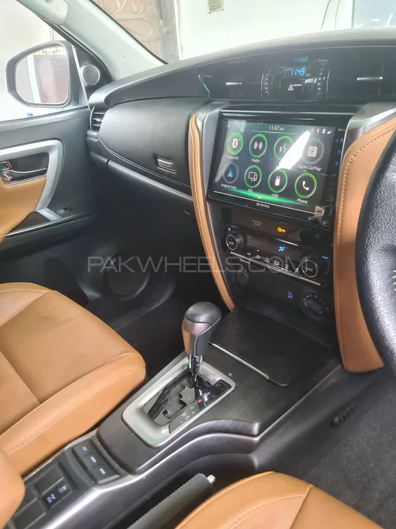 Toyota Fortuner 2021 for Sale in Lahore Image-1